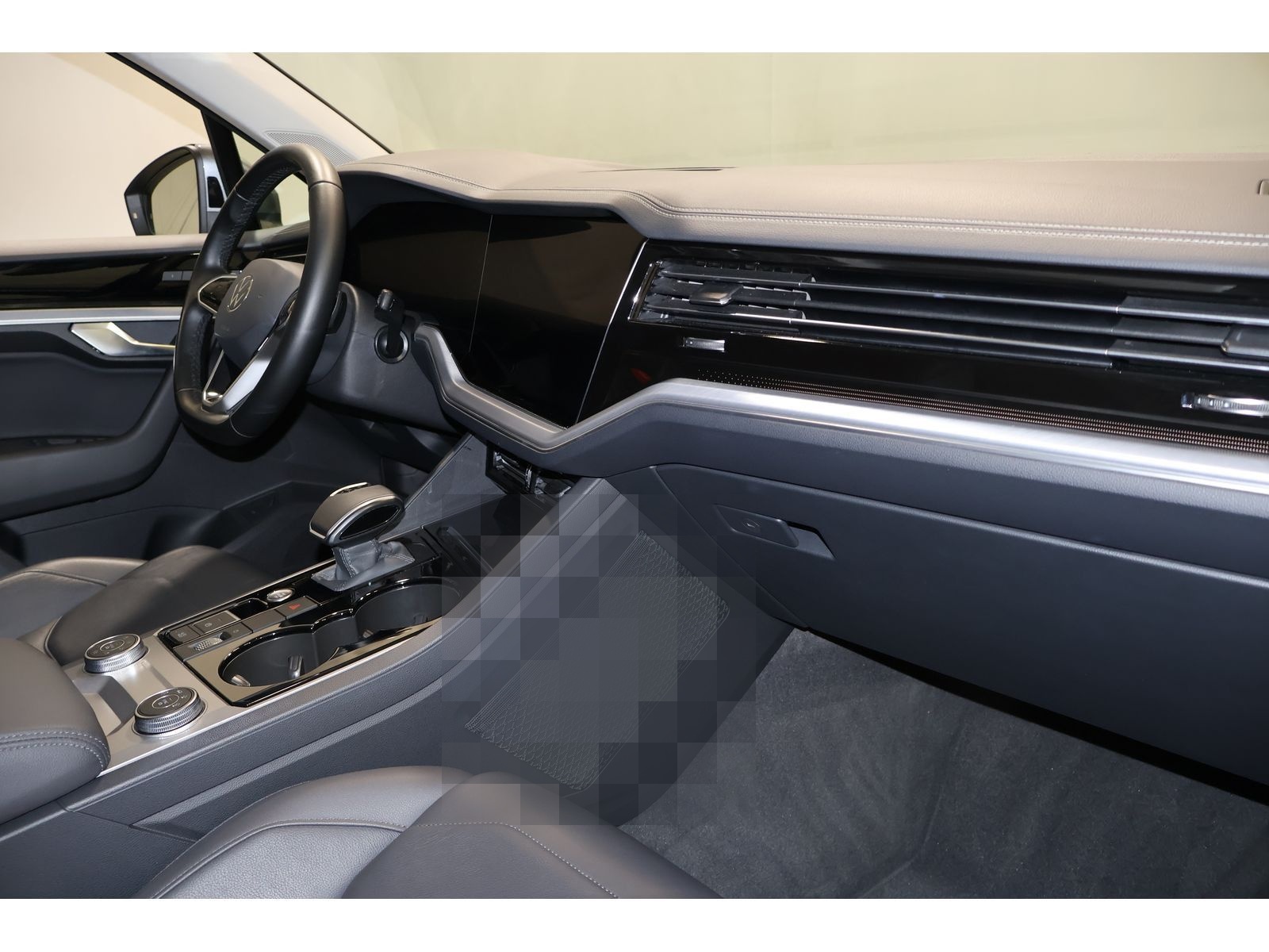 Volkswagen Touareg 3.0 TDI 4M AHK*Navi*Leder*CAM*SHZ*ACC R- foto 9