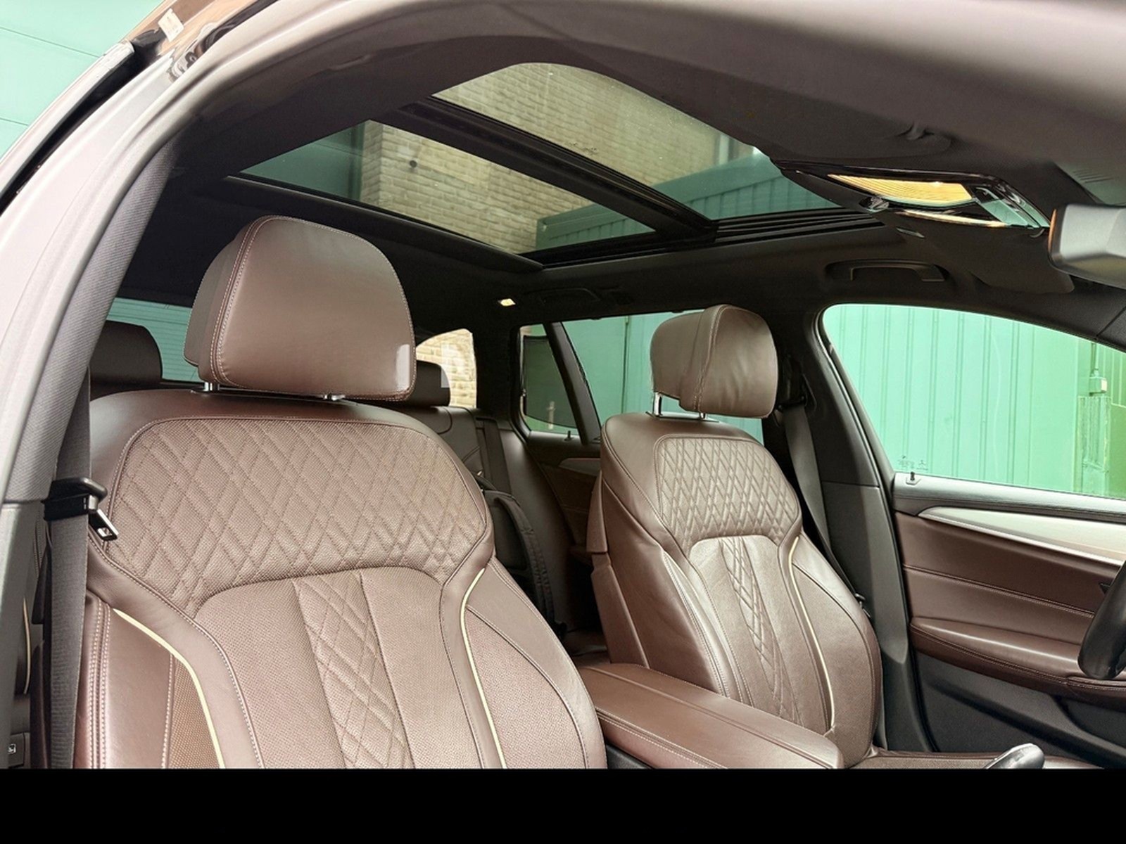 BMW 540 5 Touring 540 i xDrive M Sport foto 25