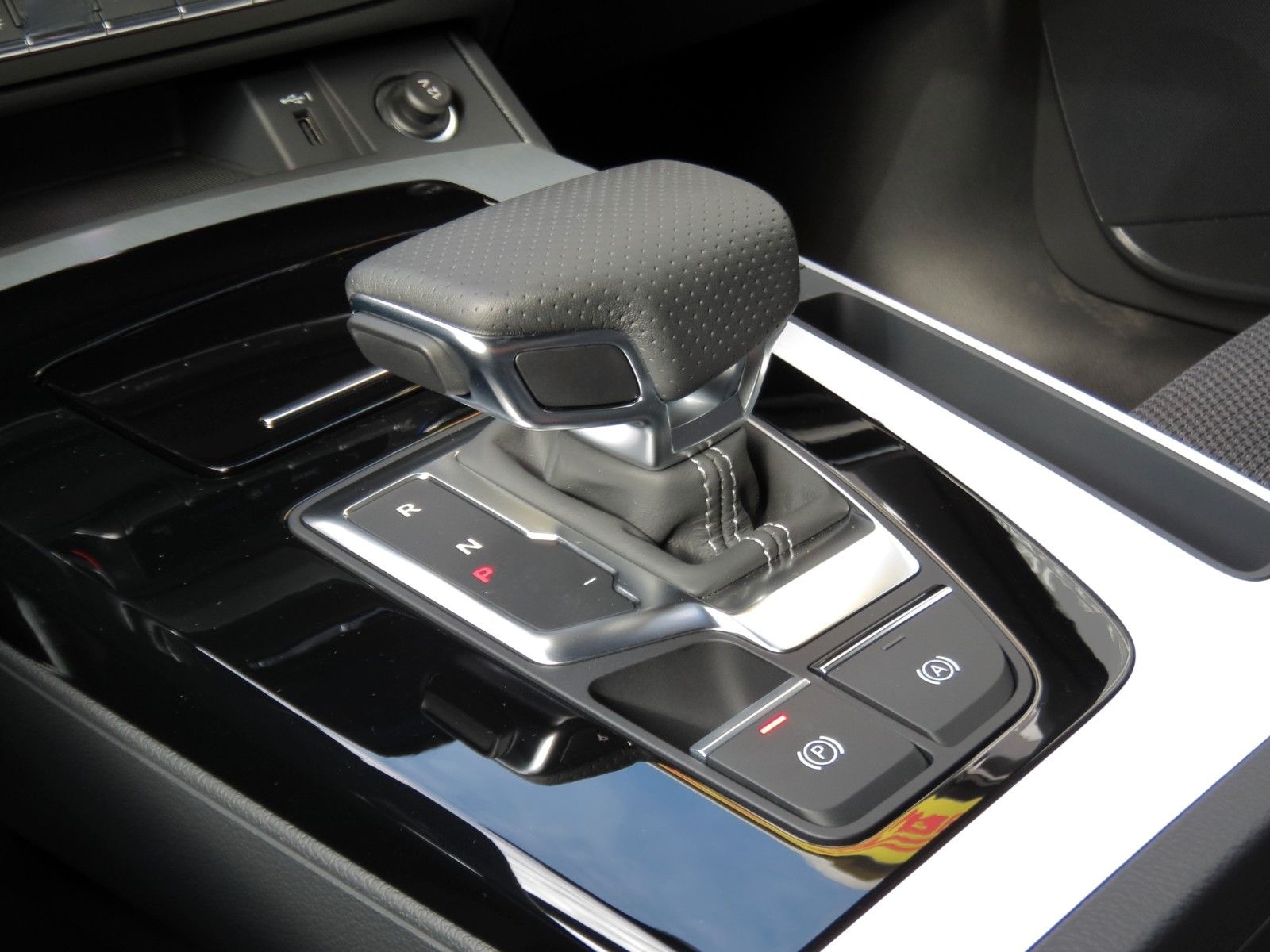 Audi Q5 Sportback 40TDI quat.2xS line NAV PANO MATRIX foto 16