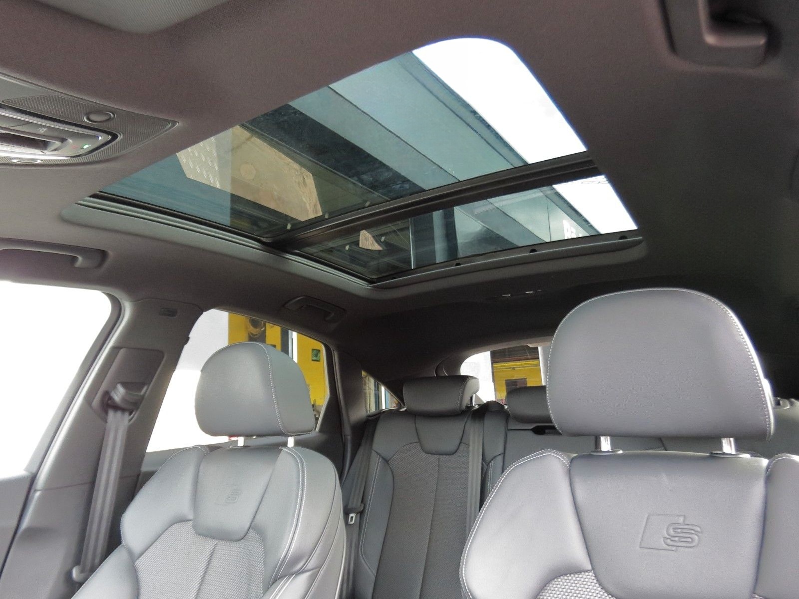 Audi Q5 Sportback 40TDI quat.2xS line NAV PANO MATRIX foto 9