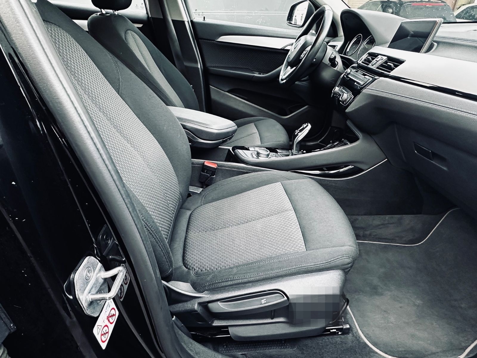 BMW X2 sDrive18i Sport foto 12