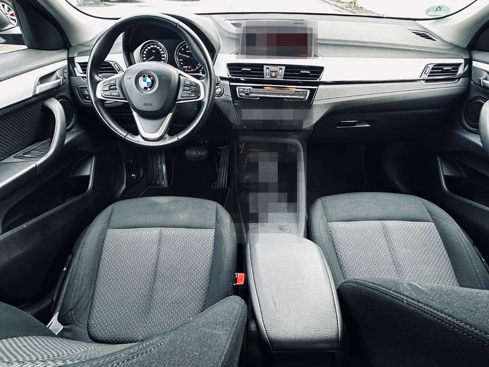 BMW X2 sDrive18i Sport foto 10