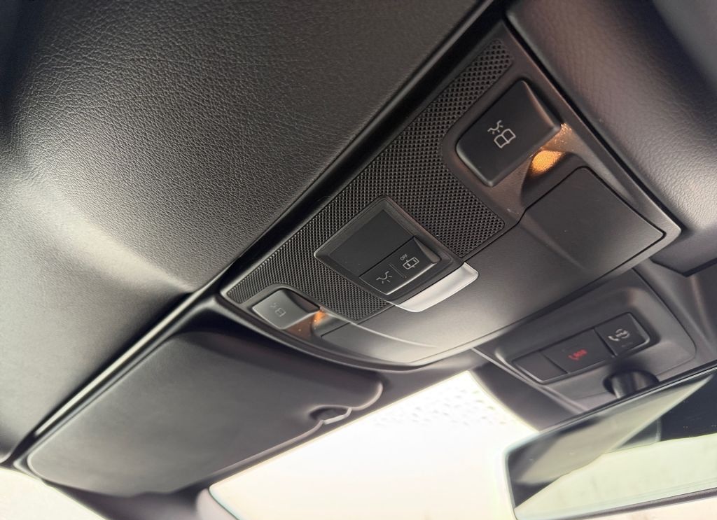 Mercedes-Benz C 300 Cabrio 9G-TRONIC AMG Line foto 20