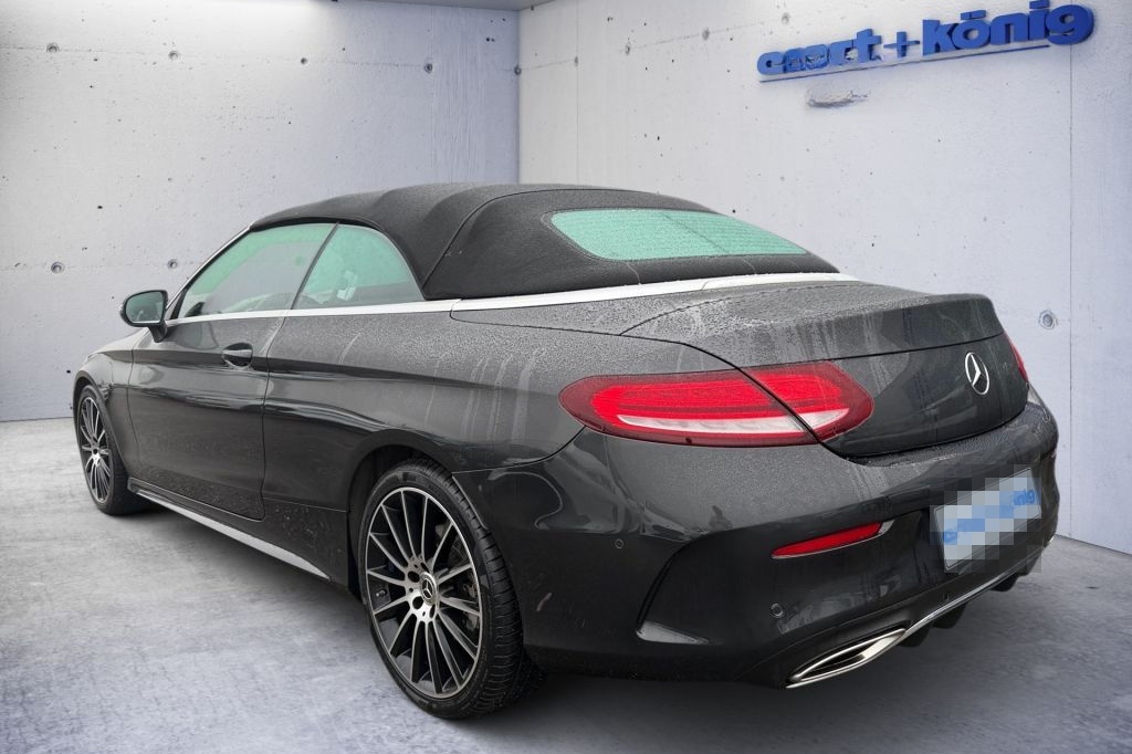 Mercedes-Benz C 300 Cabrio 9G-TRONIC AMG Line foto 3
