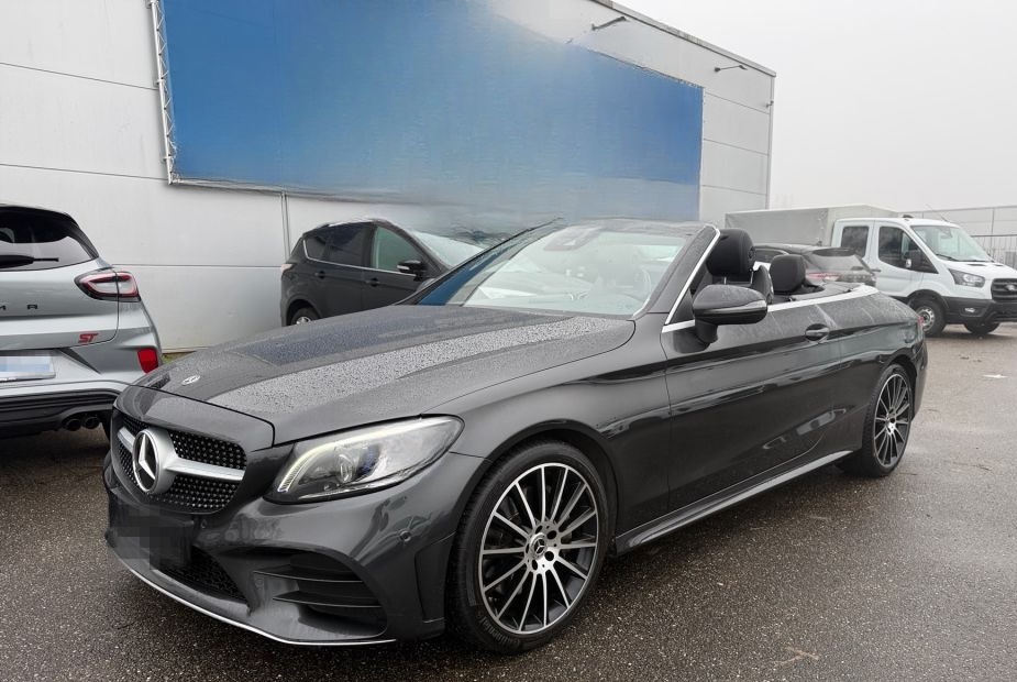 Mercedes-Benz C 300 Cabrio 9G-TRONIC AMG Line foto 23