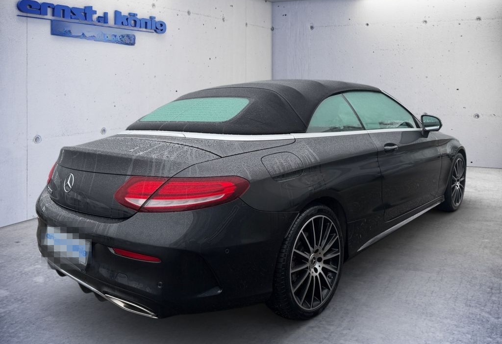 Mercedes-Benz C 300 Cabrio 9G-TRONIC AMG Line foto 4