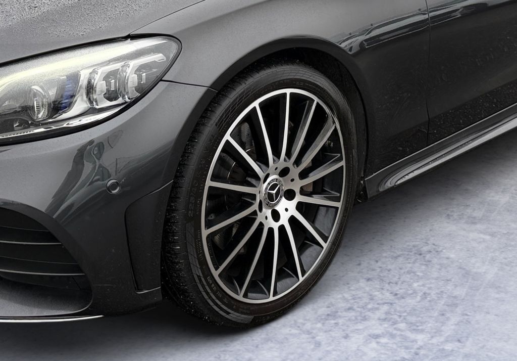 Mercedes-Benz C 300 Cabrio 9G-TRONIC AMG Line foto 6