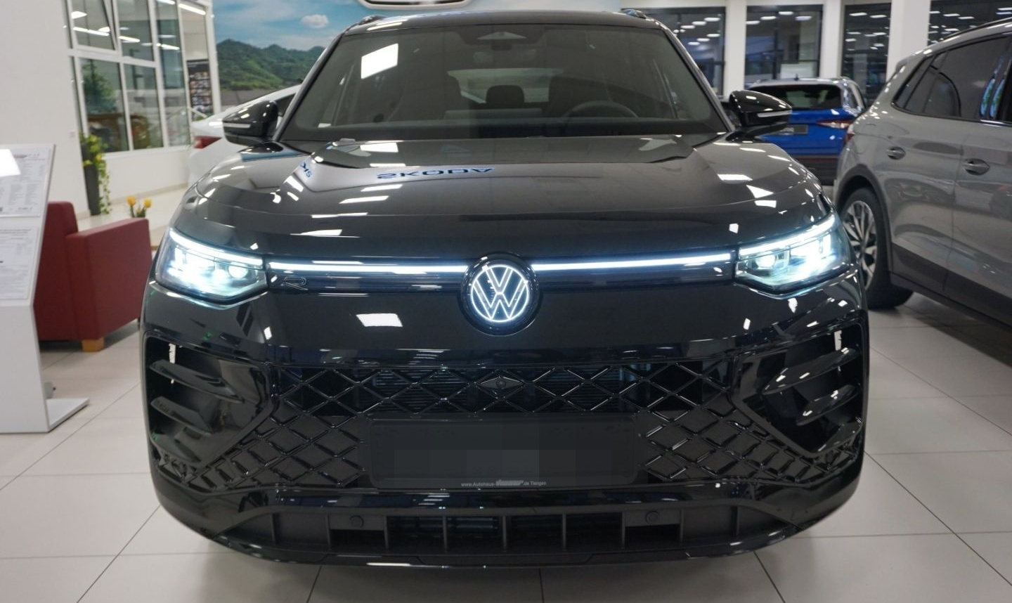 Volkswagen Tayron 2.0 TDI 4Motion R-Line DSG 7-Si. AHK Pano foto 3
