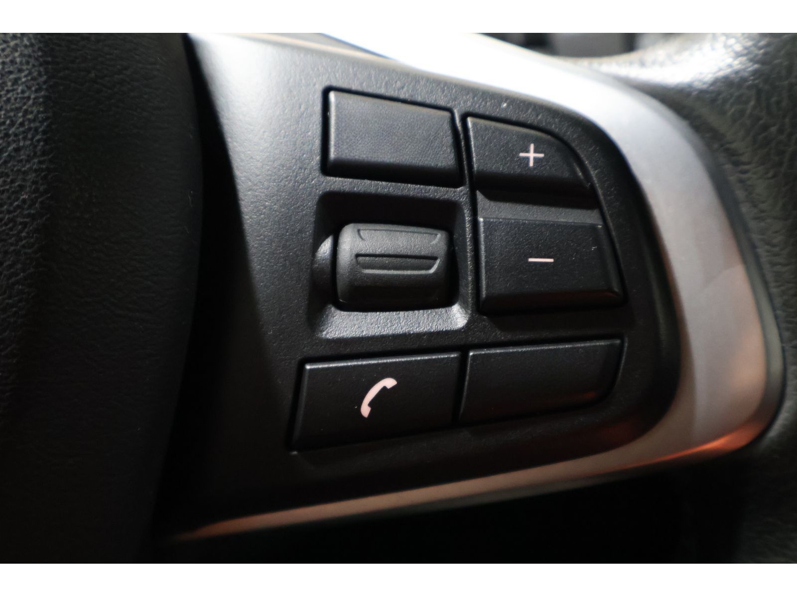 BMW X2 sDrive 18i Advantage LED*PDC*Tempomat * foto 17