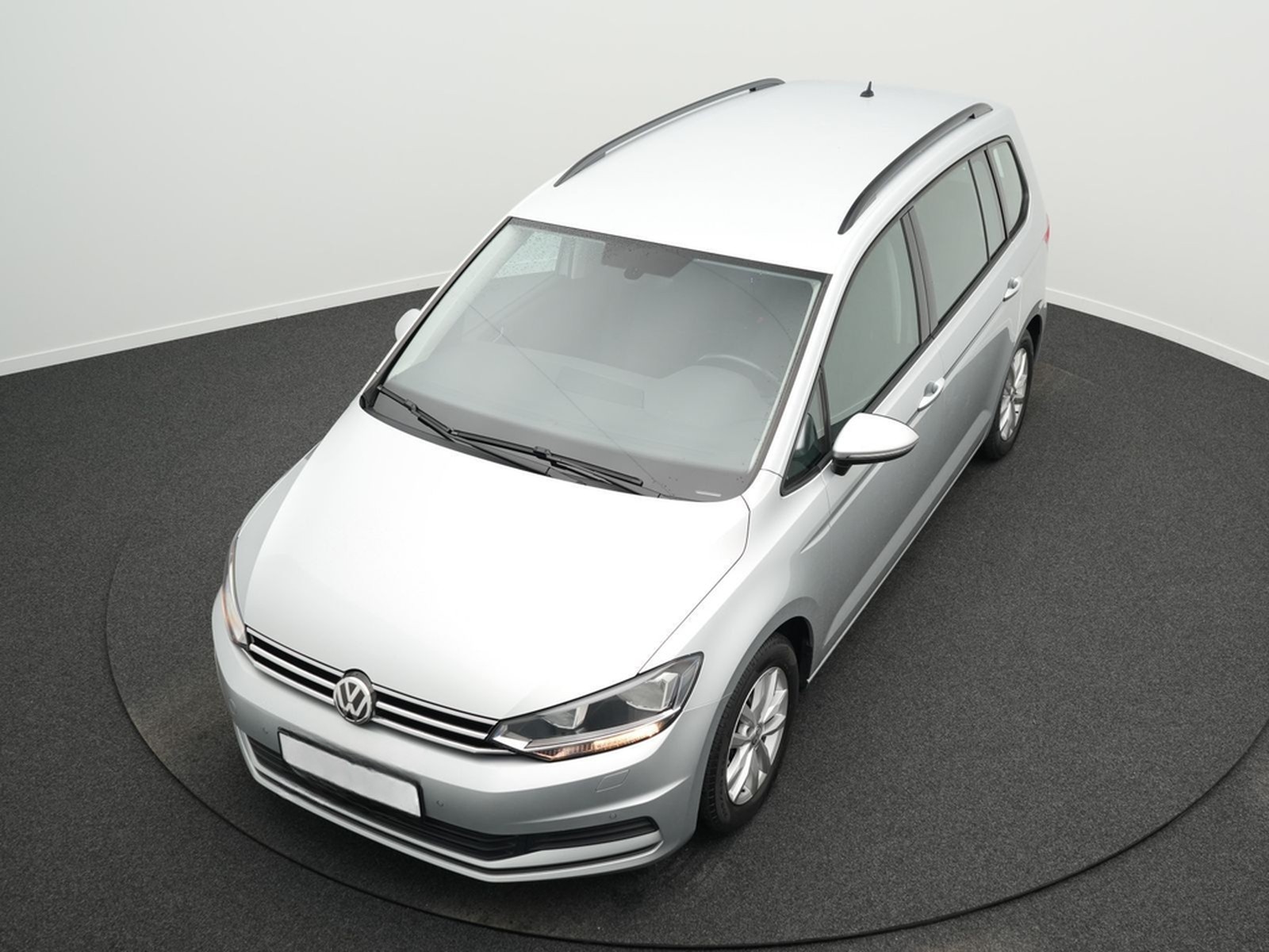 Volkswagen Touran Comfortline 1.4 TSI *ACC*AHK*FRONT*16''* foto 17