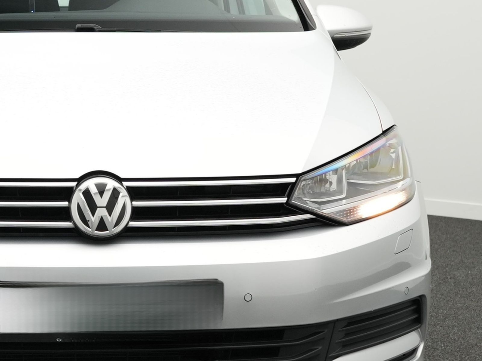 Volkswagen Touran Comfortline 1.4 TSI *ACC*AHK*FRONT*16''* foto 26