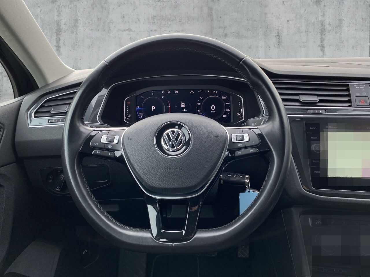 Volkswagen Tiguan 2.0 TDI DSG Highl. R-Line 4M NAVI AHK 360 foto 15