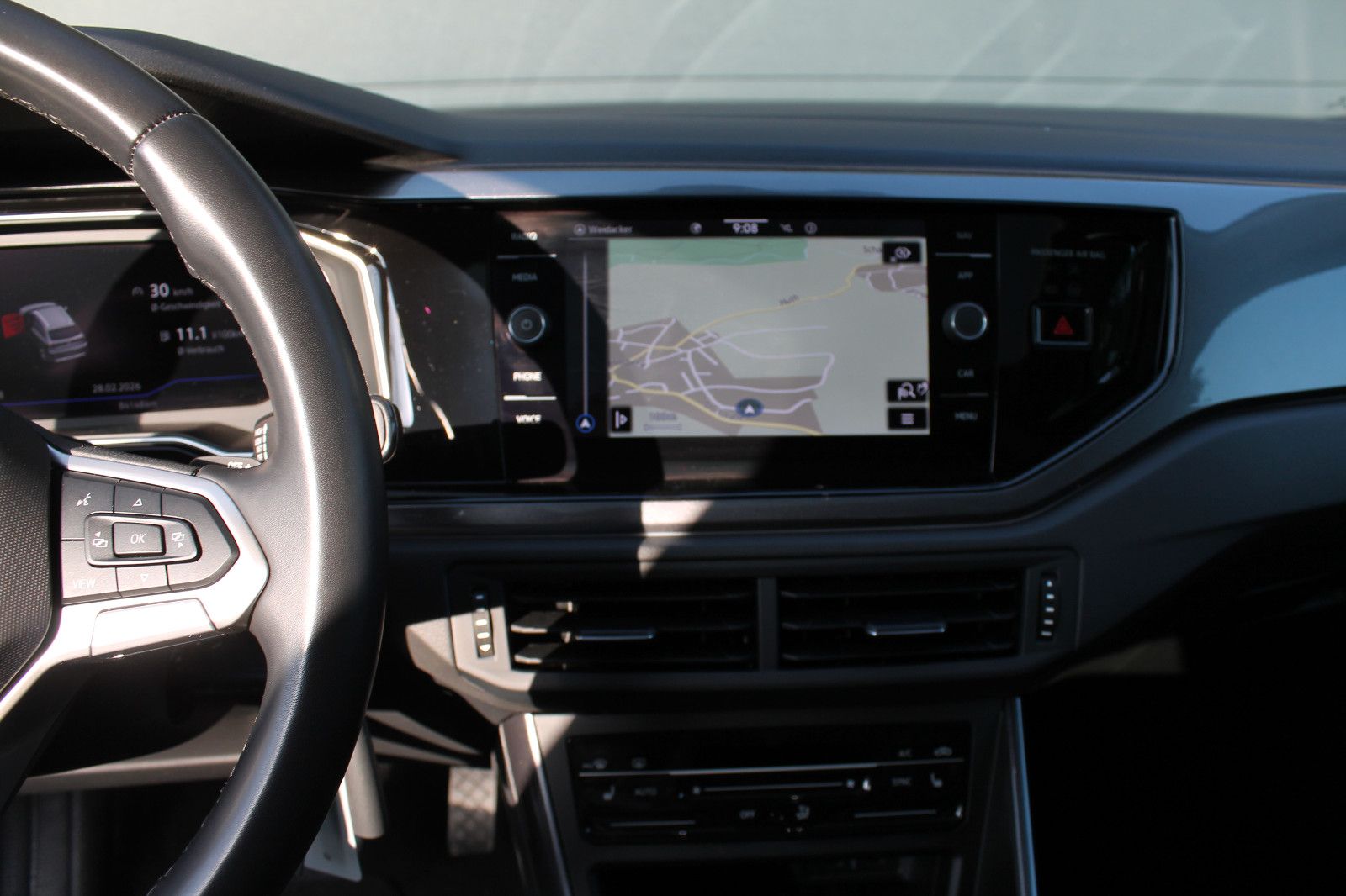 Volkswagen Taigo Style Pano DAB Kamera DSG Leder foto 13