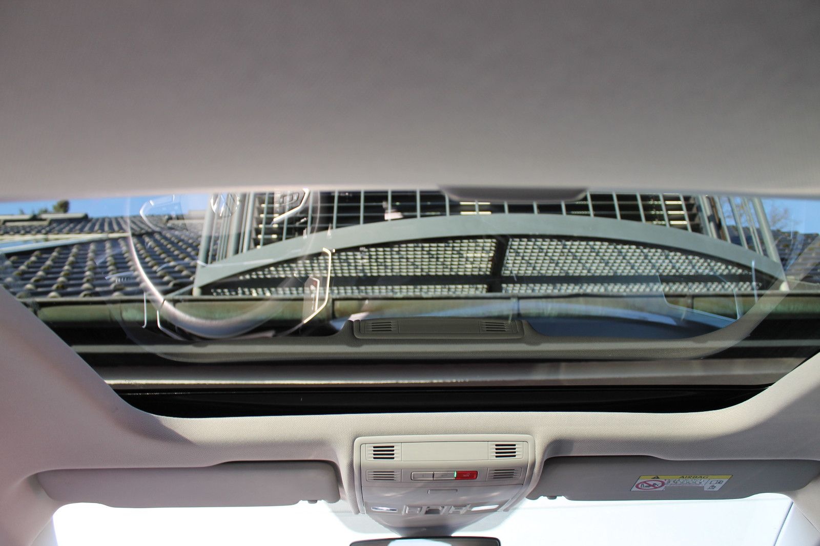 Volkswagen Taigo Style Pano DAB Kamera DSG Leder foto 18