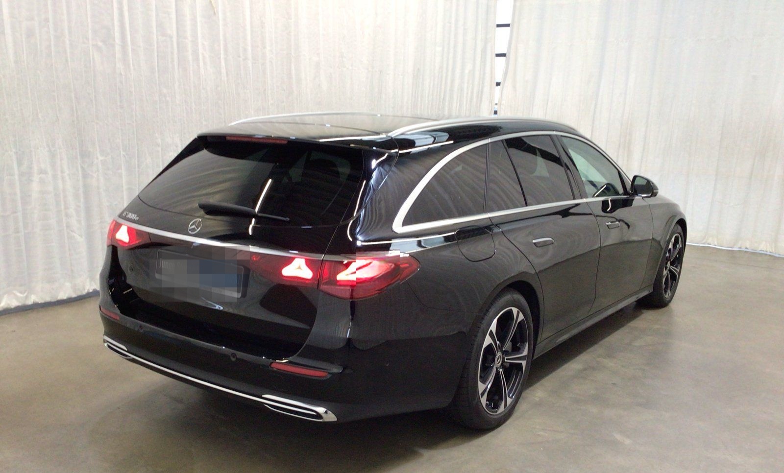 Mercedes-Benz E 300 T e AVANTG-ADVANCED+ FAP+ 360° WDGS WINTER foto 4