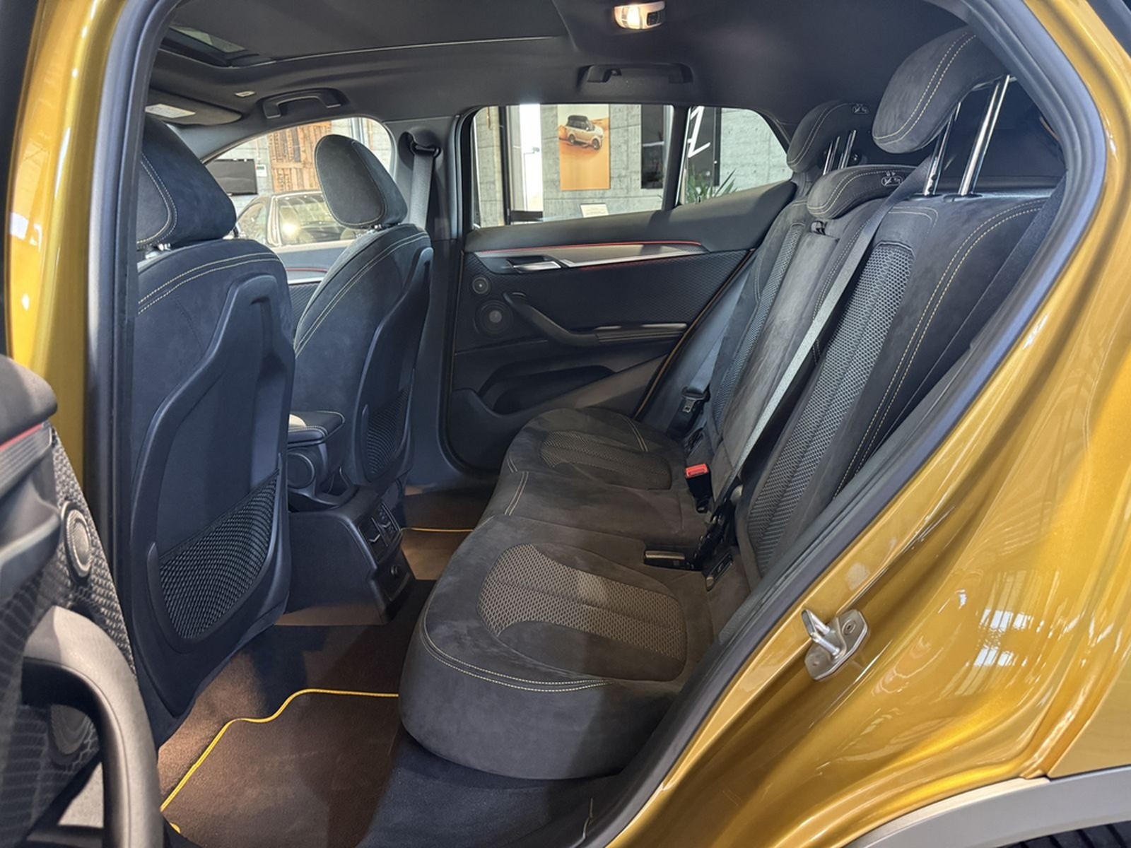 BMW X2 sDrive 20 i M Sport X*PANO*KAMERA*ACC*H&K*HUD foto 17
