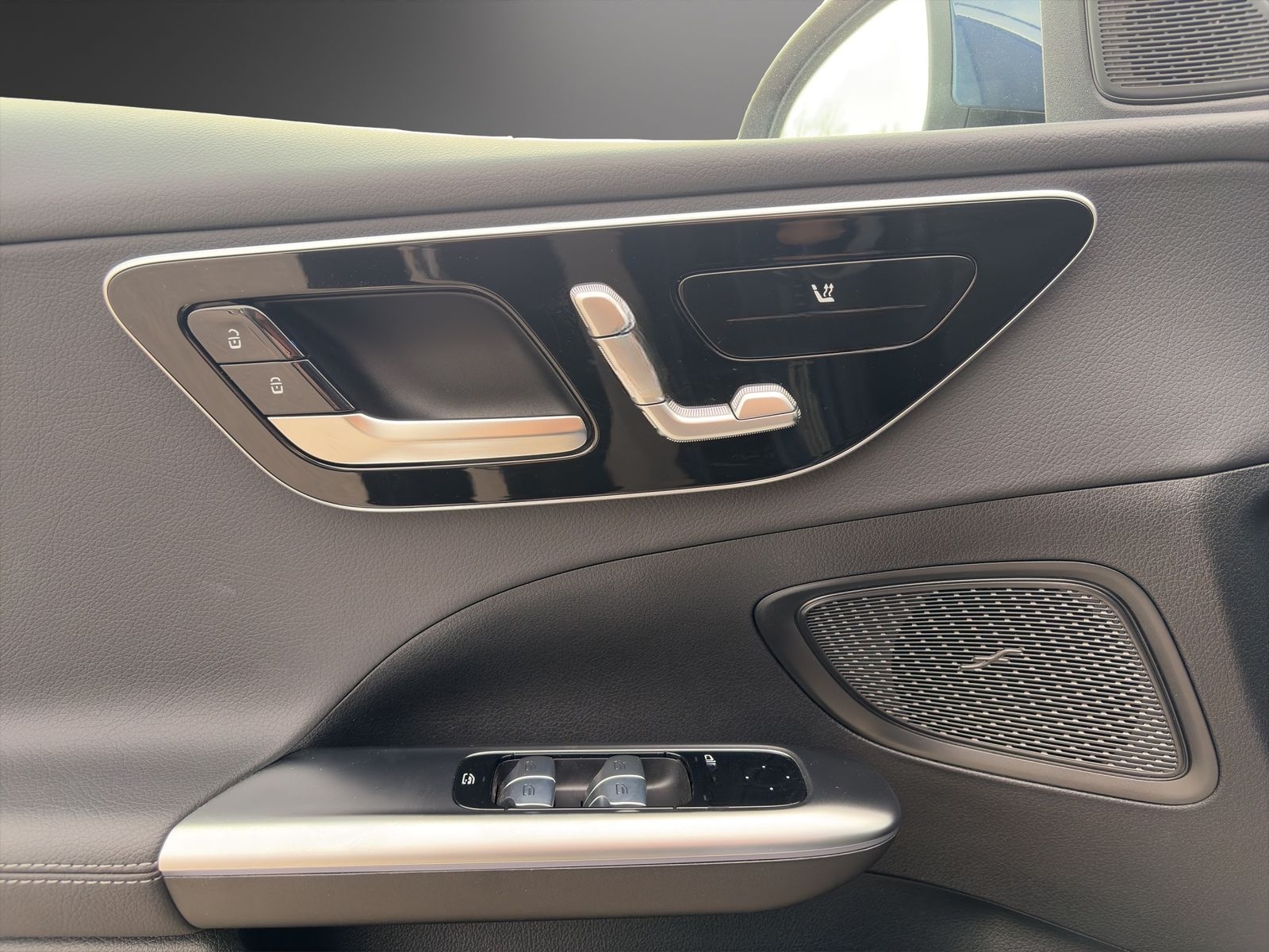 Mercedes-Benz C 300 T de 4M Avantgarde*AHK*Pano*MEMORY*360°*++ foto 6