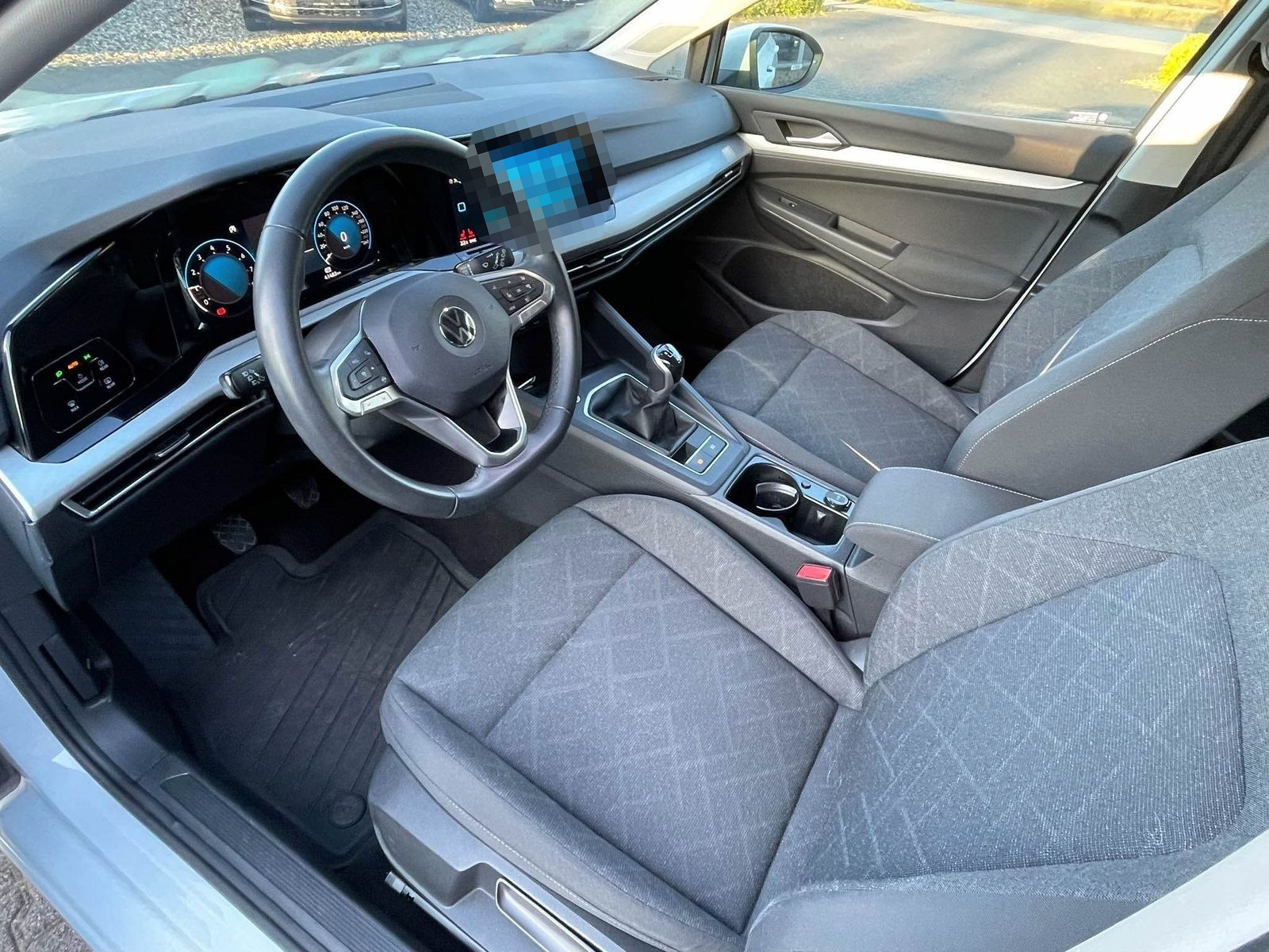 Volkswagen Golf VIII Lim. TSI CarPlay PDC ACC DAB foto 6