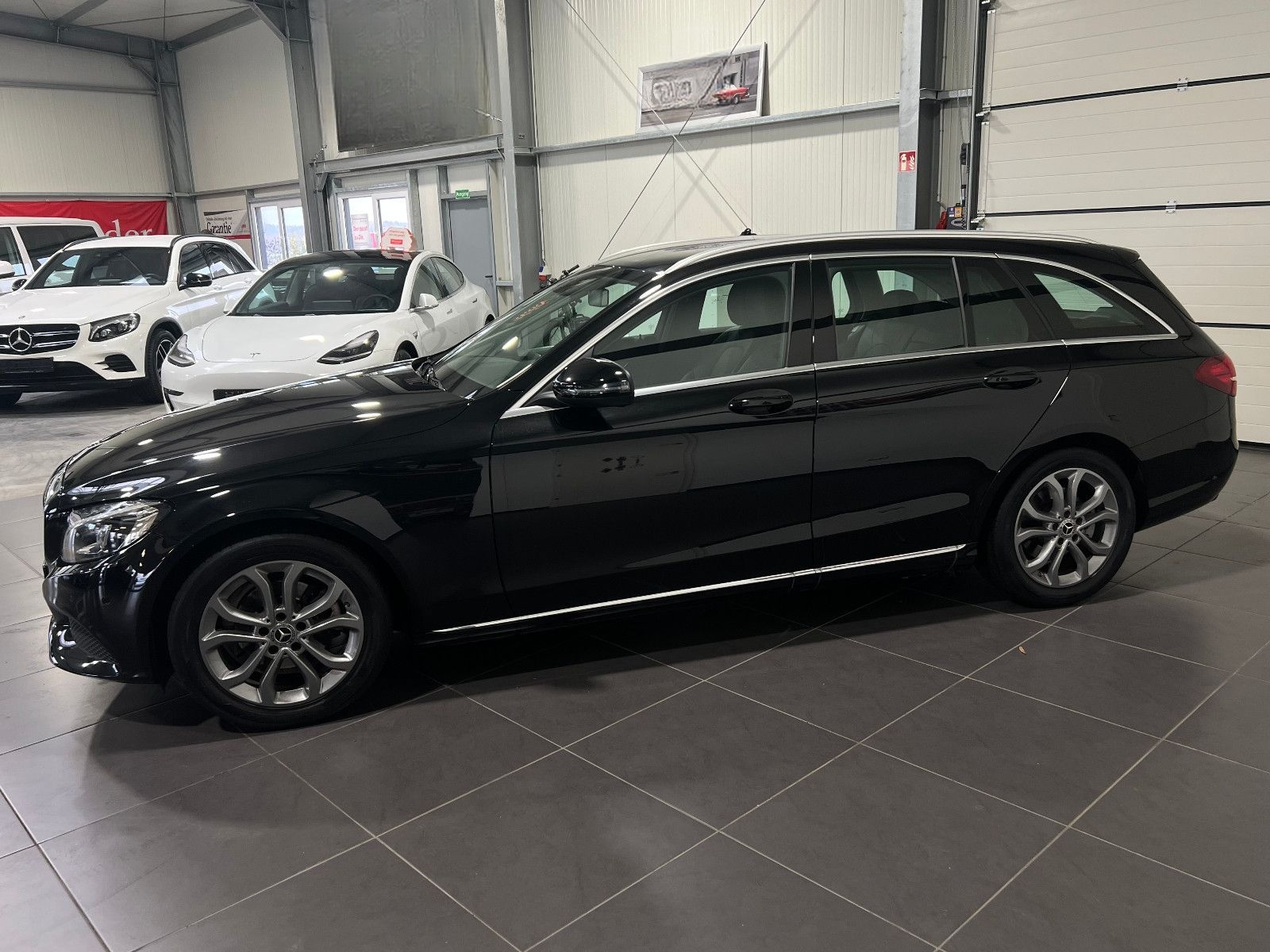 Mercedes-Benz C 180 CGI T Automatik **Navi*LED*SHZ*PDC*Temp** foto 2