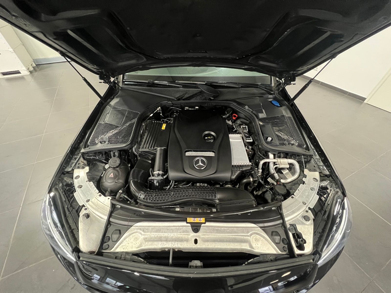 Mercedes-Benz C 180 CGI T Automatik **Navi*LED*SHZ*PDC*Temp** foto 18