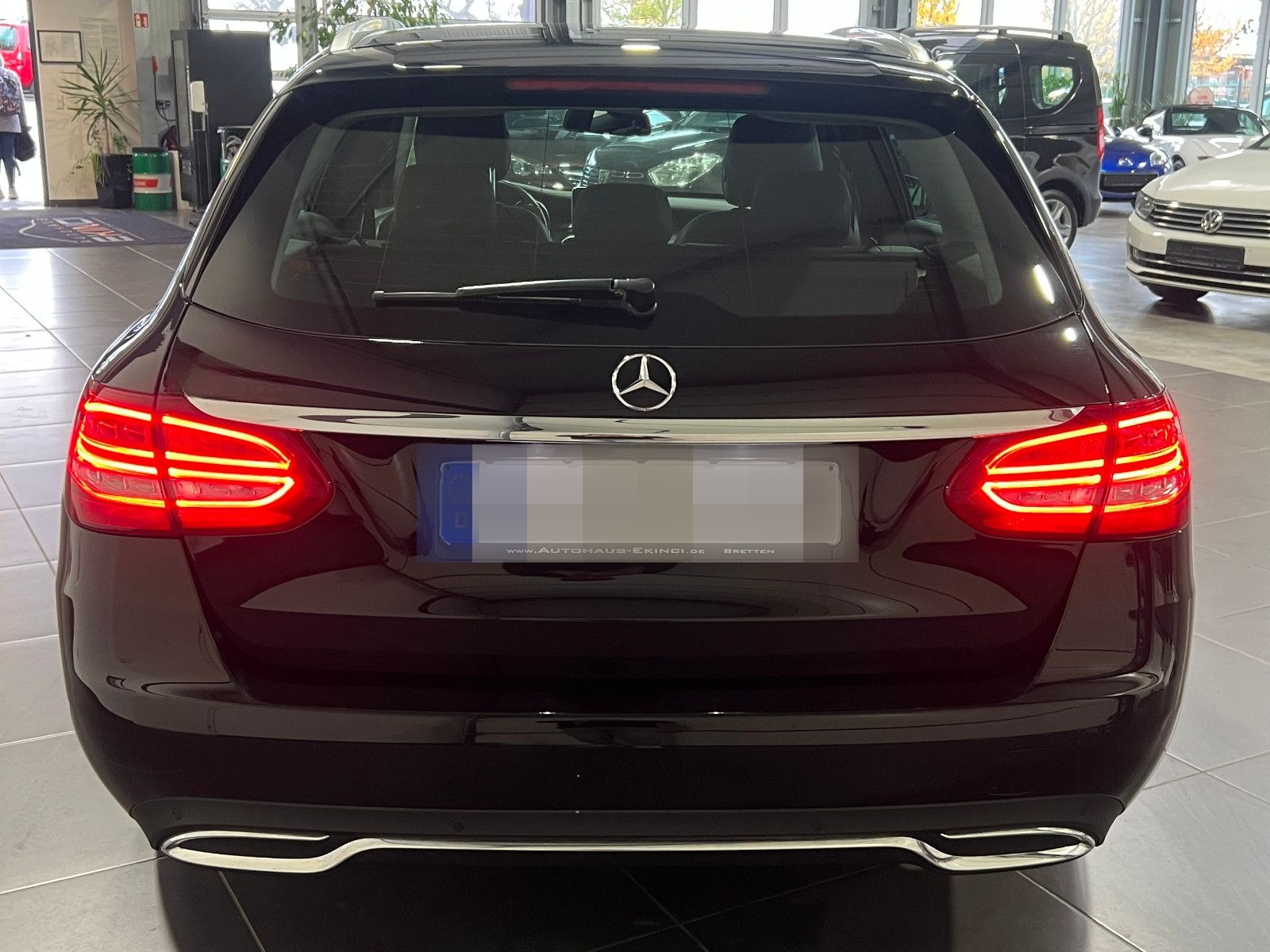 Mercedes-Benz C 180 CGI T Automatik **Navi*LED*SHZ*PDC*Temp** foto 4