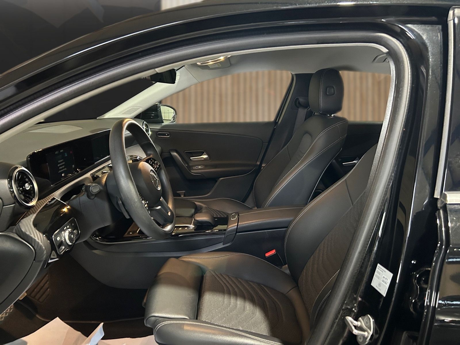Mercedes-Benz A 250e SHZ Carplay foto 7