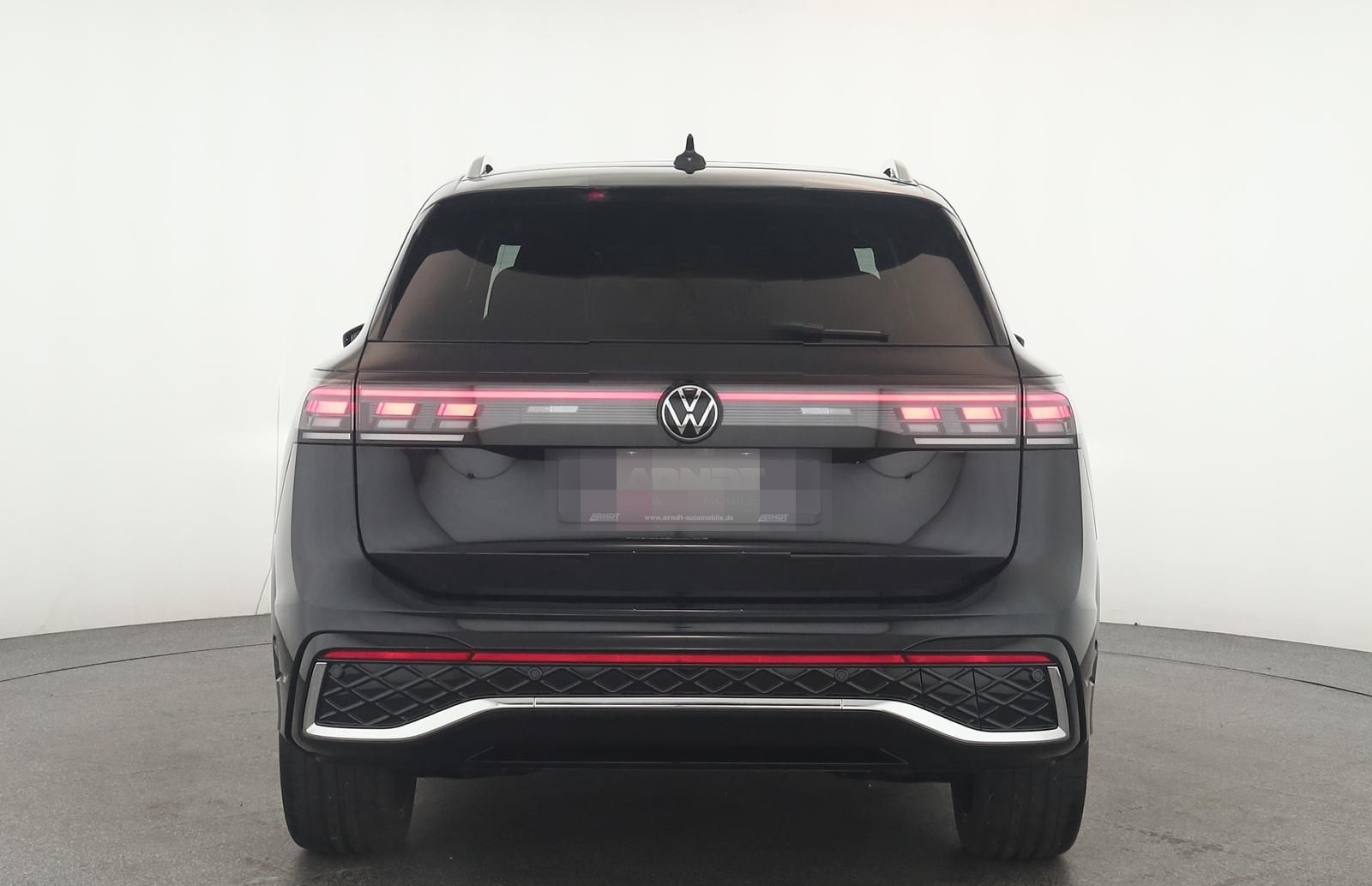 Volkswagen Tiguan 2.0 TSI DSG 4M R-Line IQ Pano Nav ACC 360 foto 6