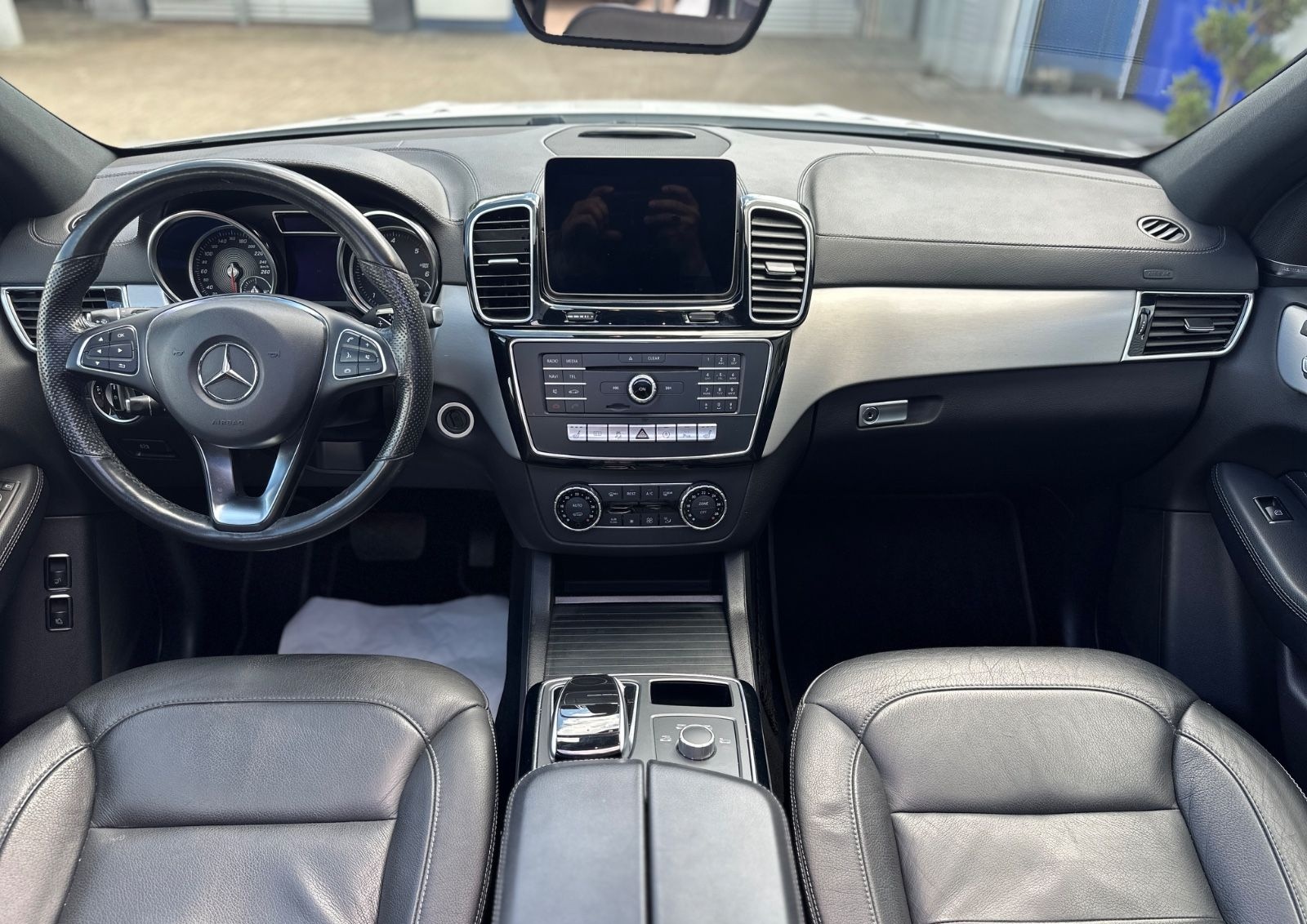 Mercedes-Benz GLE 350 d 4Matic | AMG Paket| Panorama | Kamera foto 14