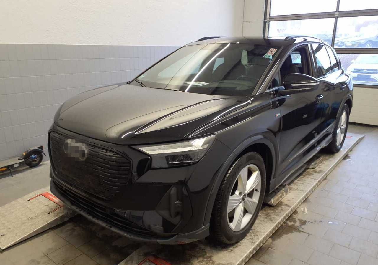 Audi Q4 e-tron S line 50 AHK Black LED HUD GRA Sitzh foto 2