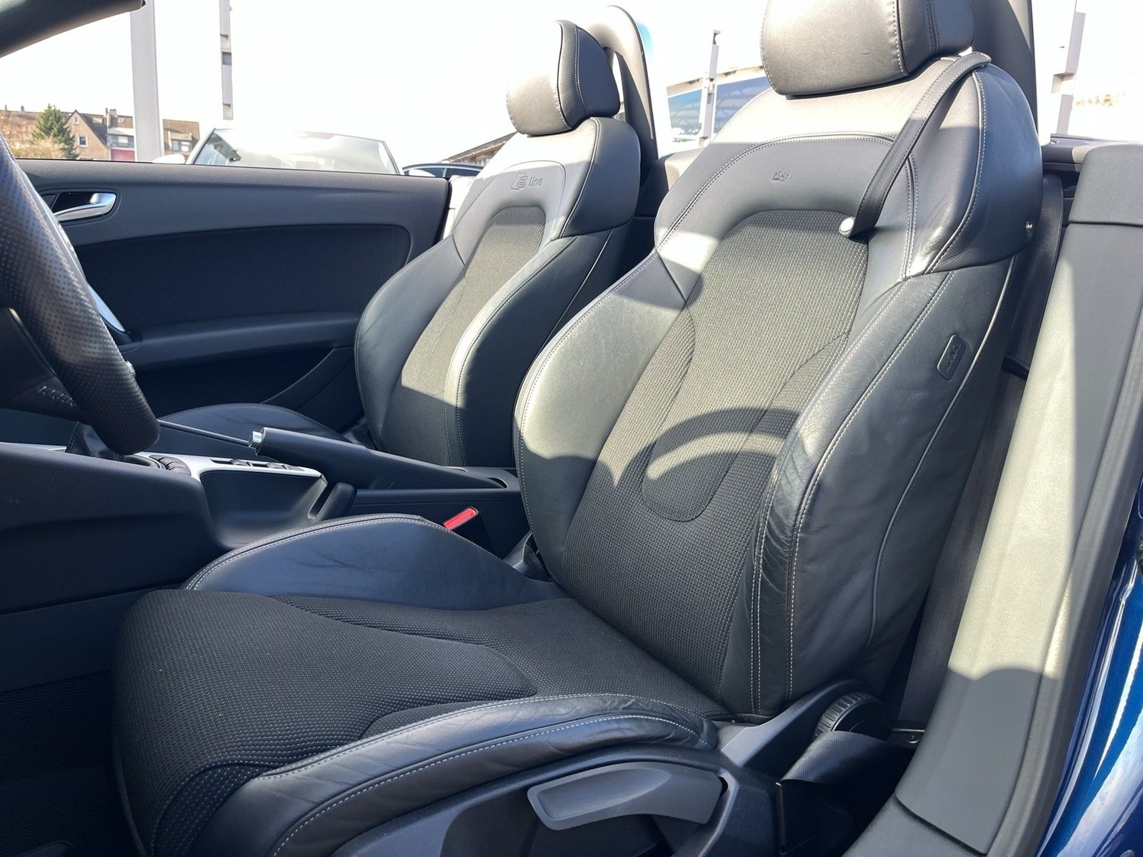 Audi TT Roadster 1.8 TFSI S line foto 8