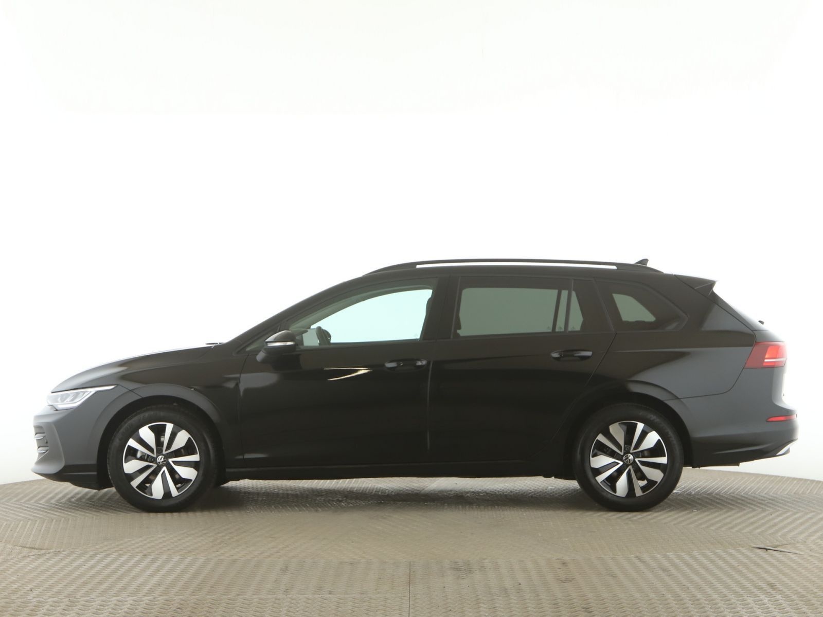 Volkswagen Golf VIII Variant 1.5 TSI Goal AHK+LED+PDC+Apple foto 7