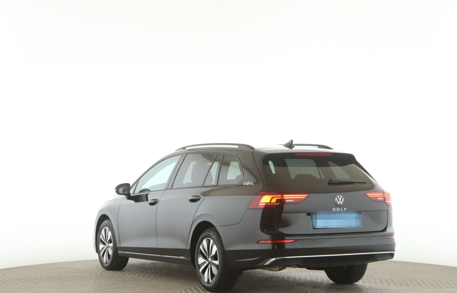 Volkswagen Golf VIII Variant 1.5 TSI Goal AHK+LED+PDC+Apple foto 8