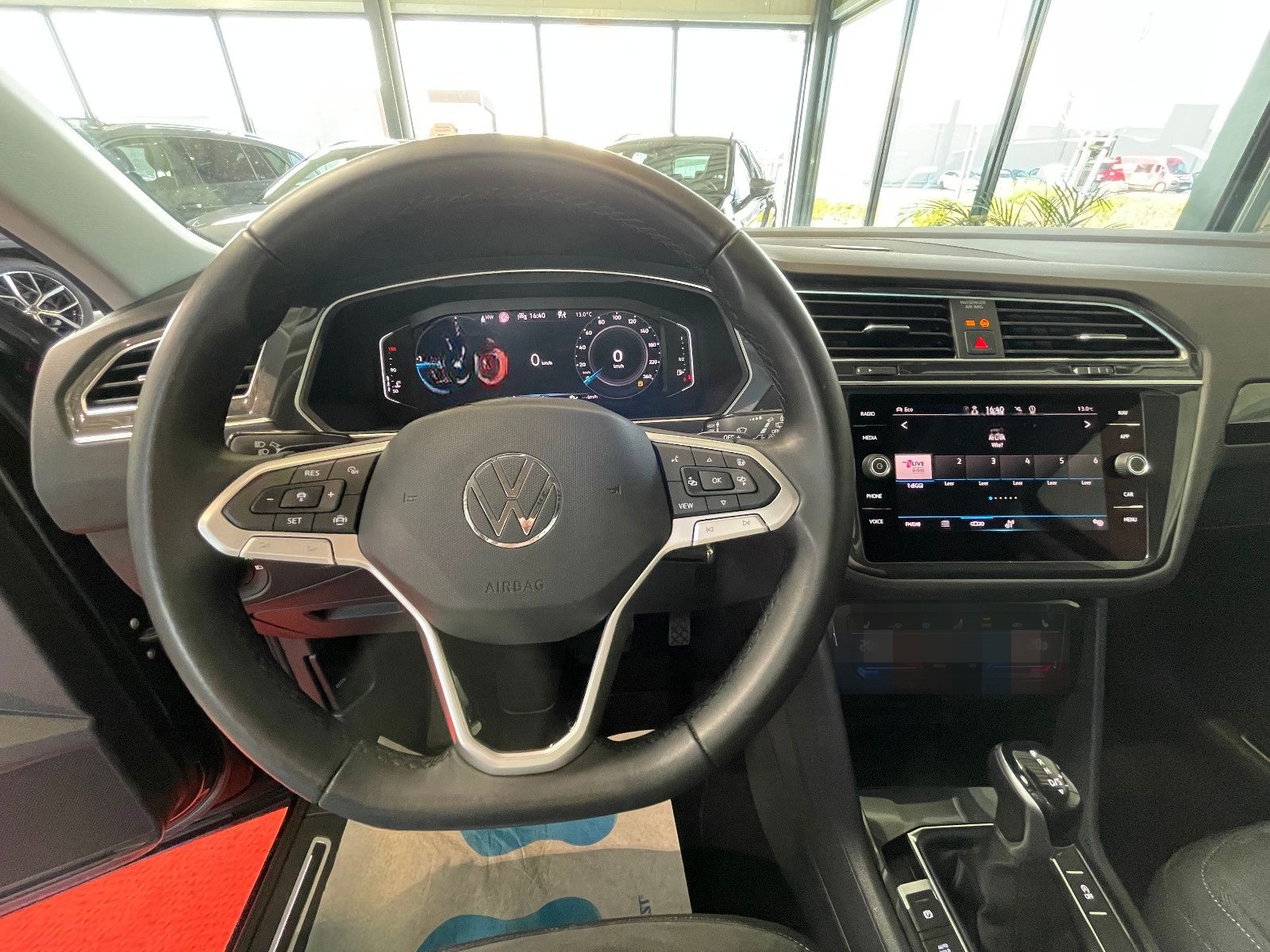 Volkswagen Tiguan Elegance 2.0 TDI DSG 4M AHK*PANO*IQ LIGHT foto 14