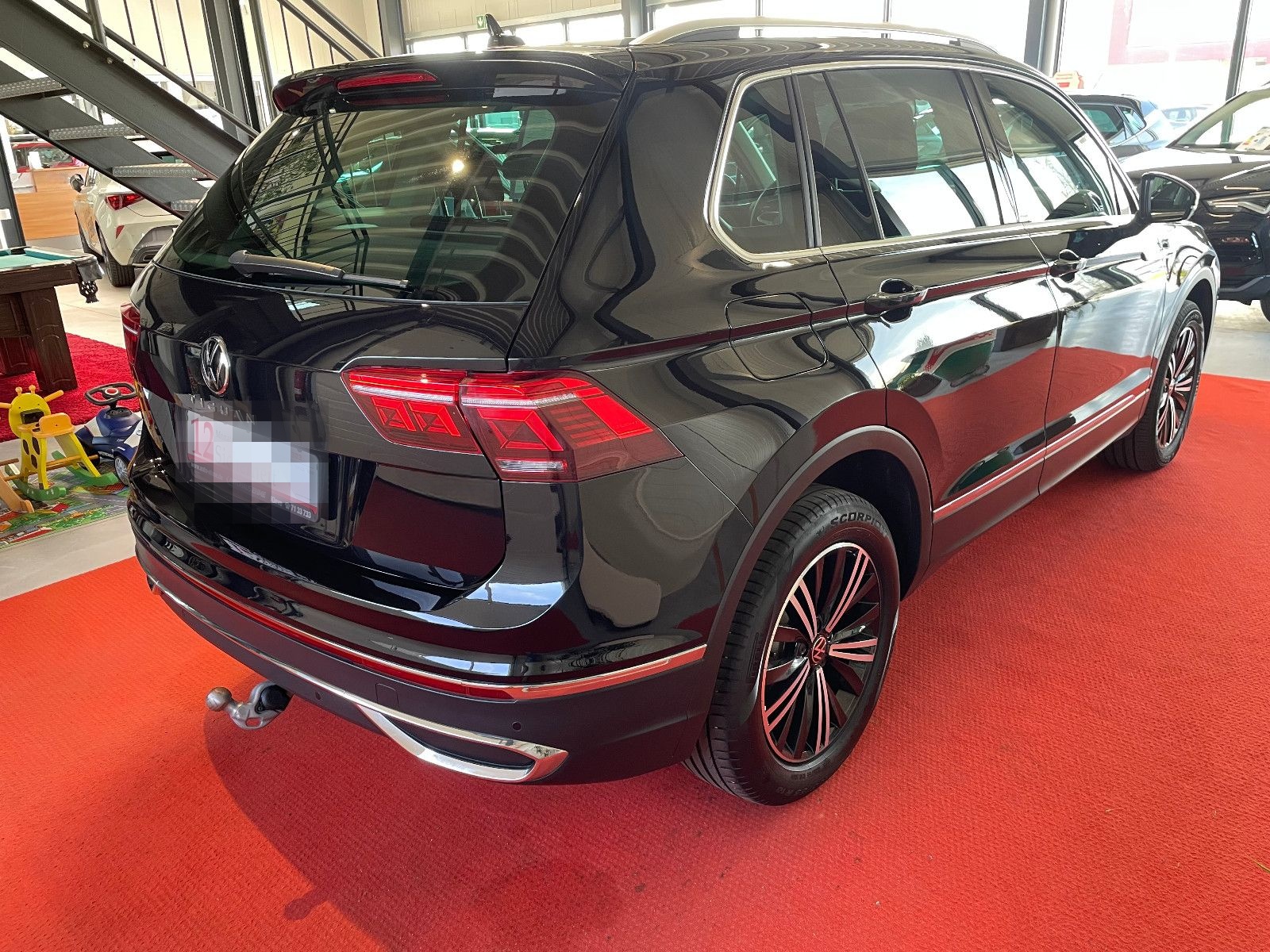 Volkswagen Tiguan Elegance 2.0 TDI DSG 4M AHK*PANO*IQ LIGHT foto 4