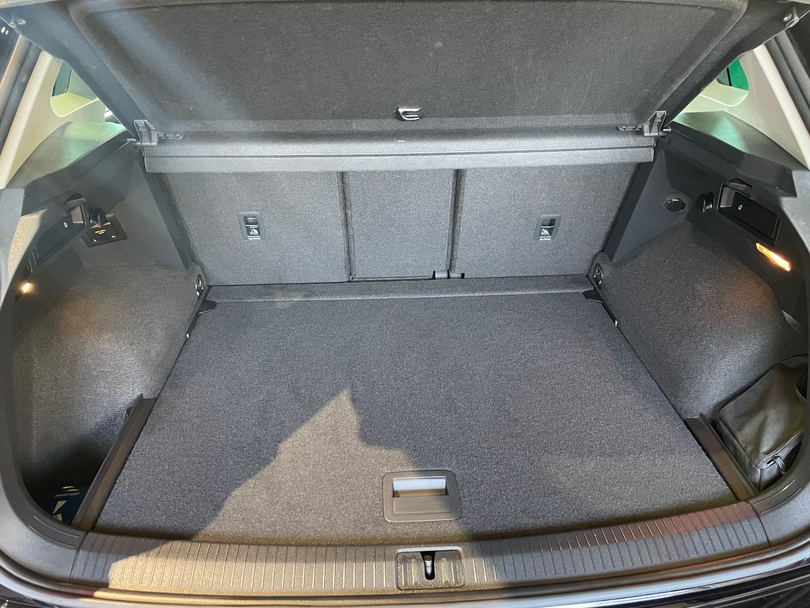 Volkswagen Tiguan Elegance 2.0 TDI DSG 4M AHK*PANO*IQ LIGHT foto 7