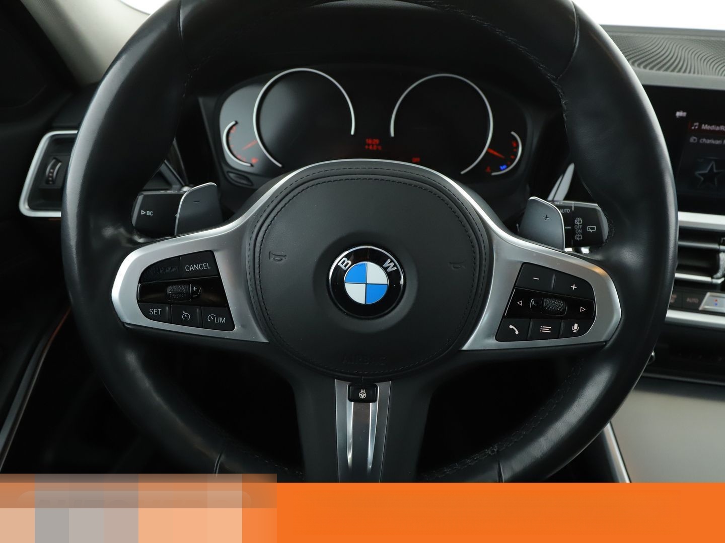 BMW 330i Sport Line Aut.*NAVI*PDC*SHZ*TEMPO*ALU* foto 19