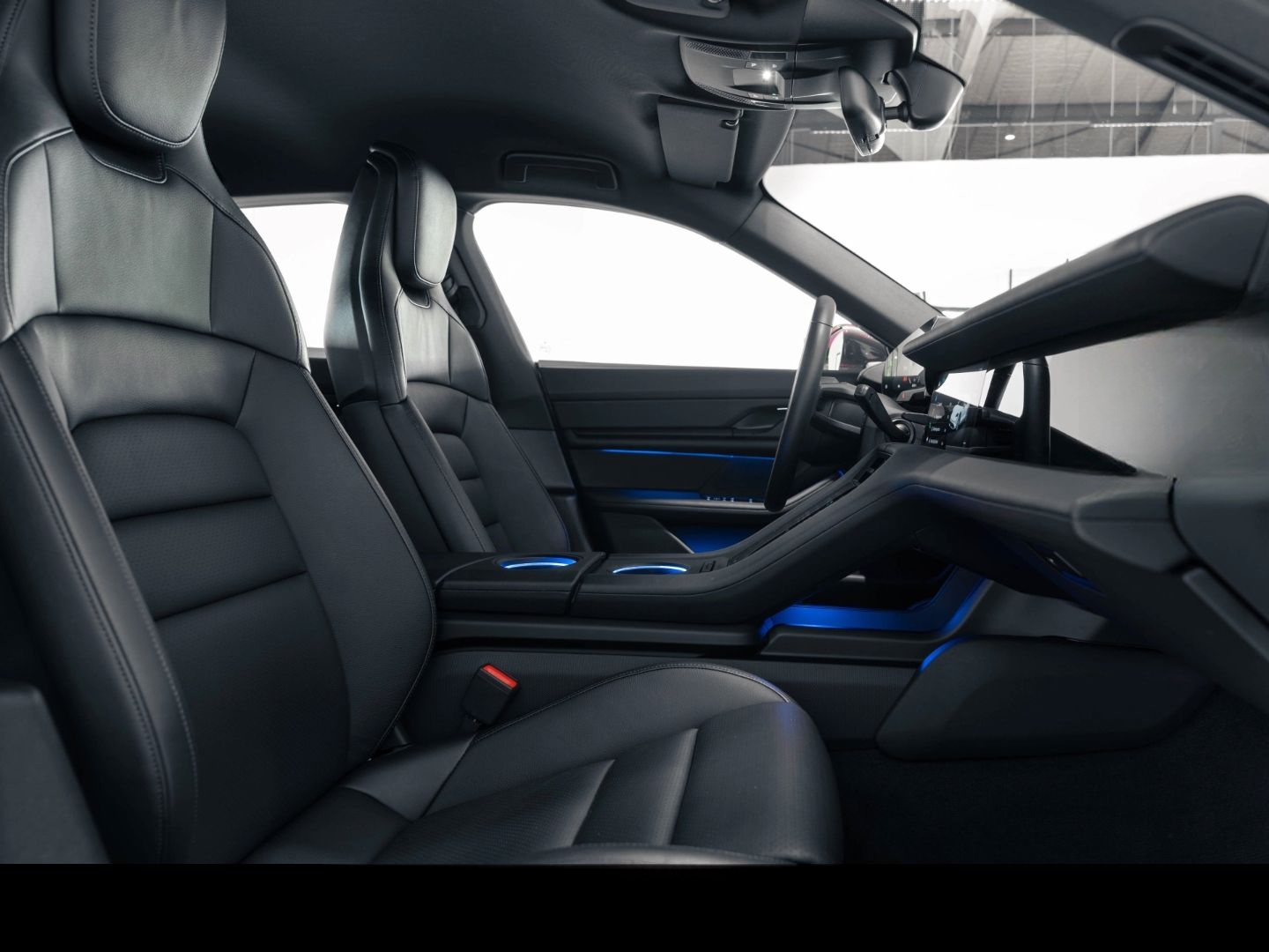 Porsche Taycan 4 Cross Turismo InnoDrive Surround-View foto 14