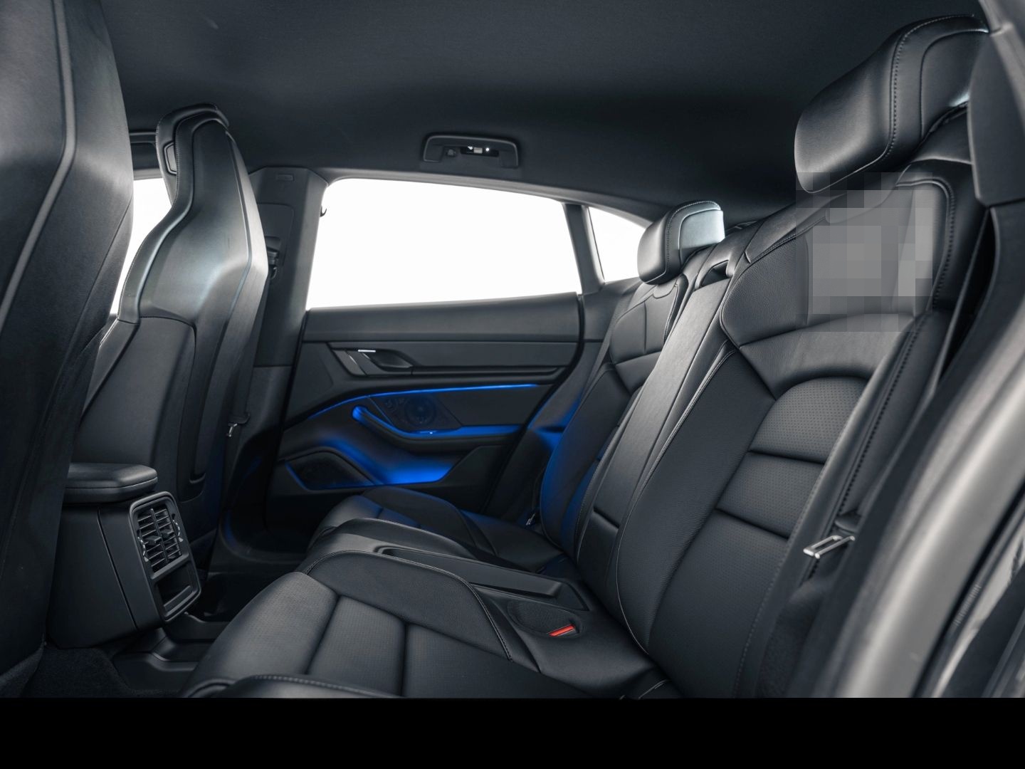 Porsche Taycan 4 Cross Turismo InnoDrive Surround-View foto 15