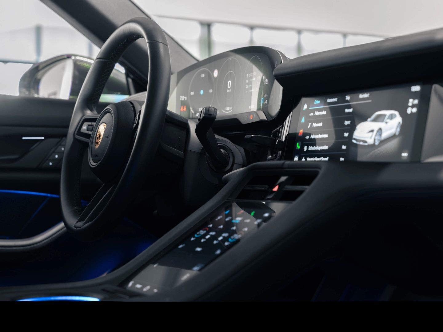 Porsche Taycan 4 Cross Turismo InnoDrive Surround-View foto 16