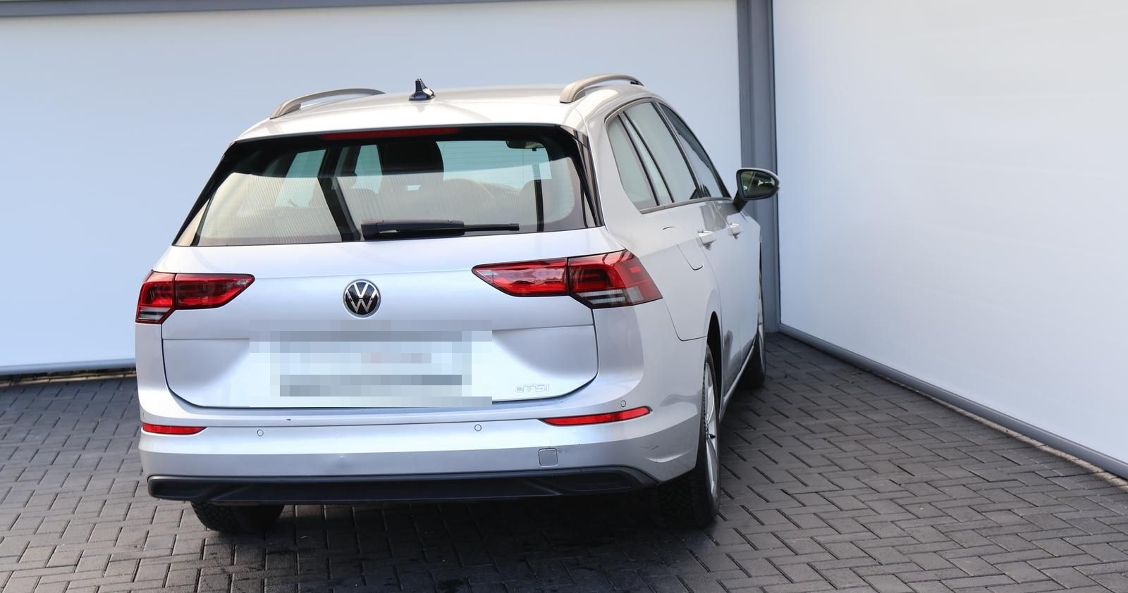 Volkswagen Golf 1.5 eTSI ACT Autom. ACC Navi LED AHK 1.Hd. foto 7