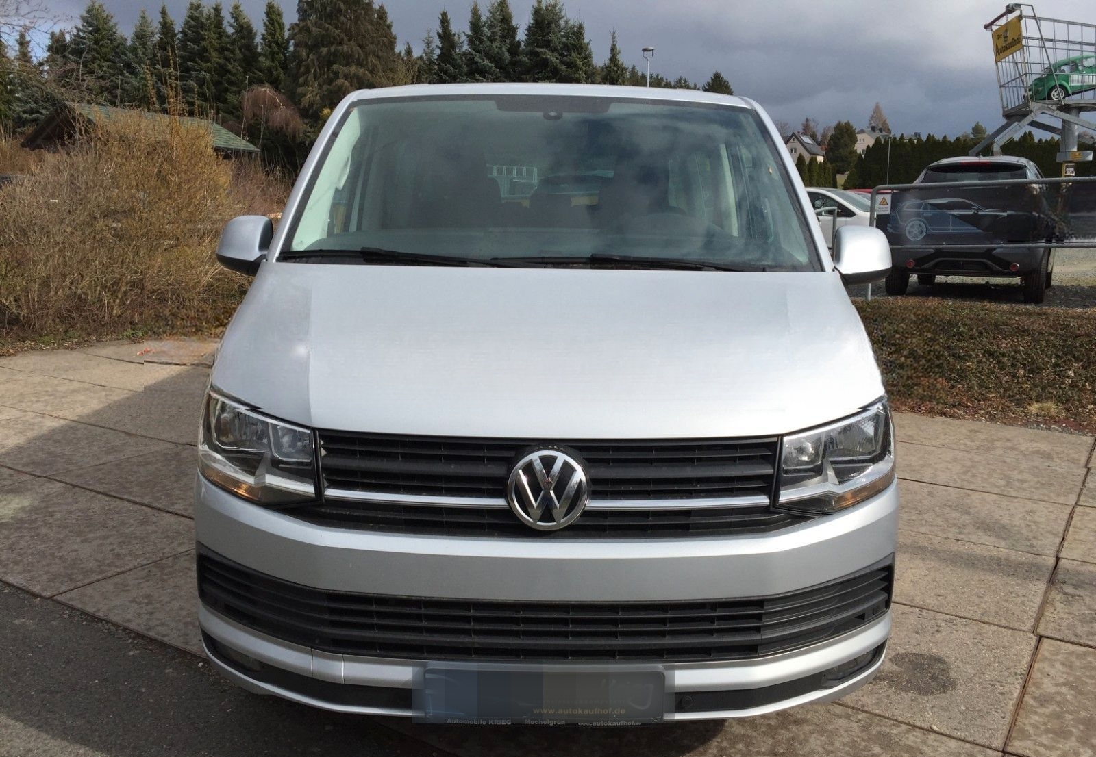 Volkswagen T6 Multivan 2.0 TDI DSG Trendline foto 2
