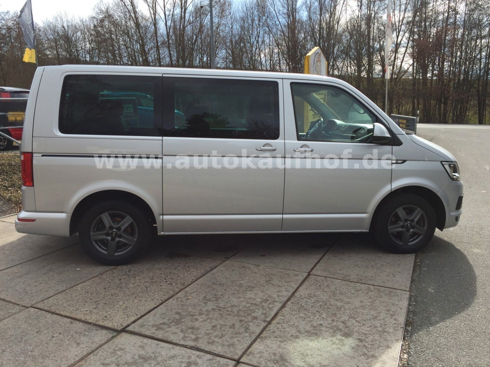Volkswagen T6 Multivan 2.0 TDI DSG Trendline foto 7