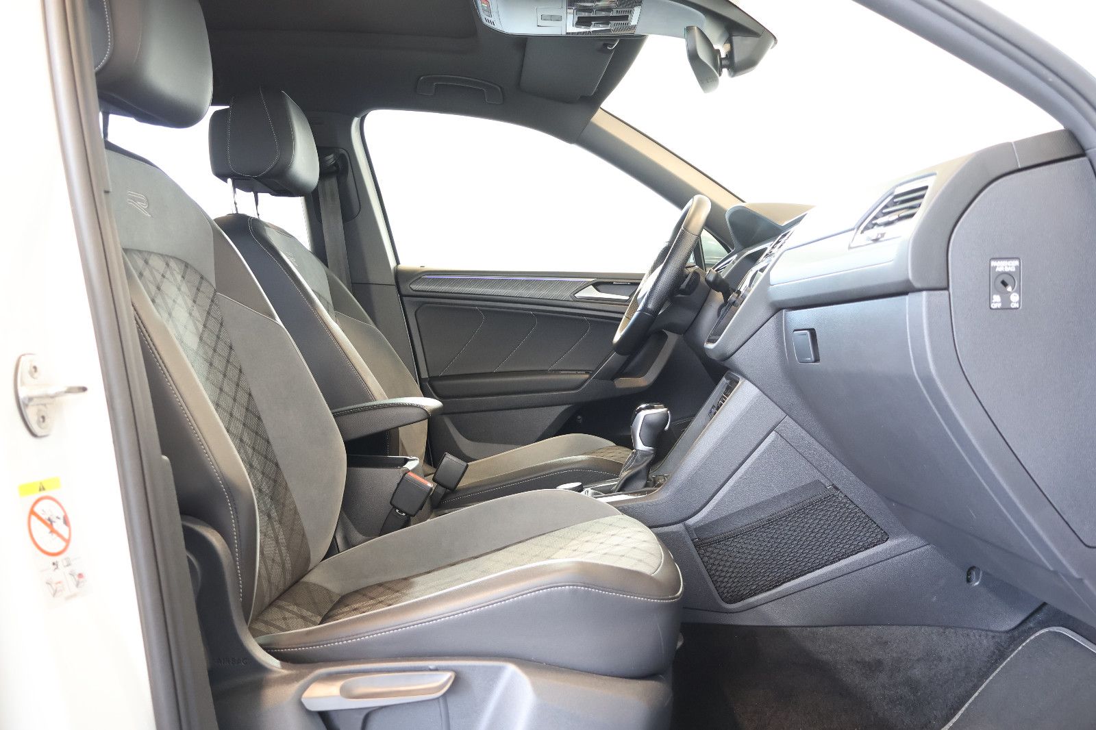 Volkswagen Tiguan Allspace R-Line 2.0 TDI 4M HUD+PANO+AHK foto 13