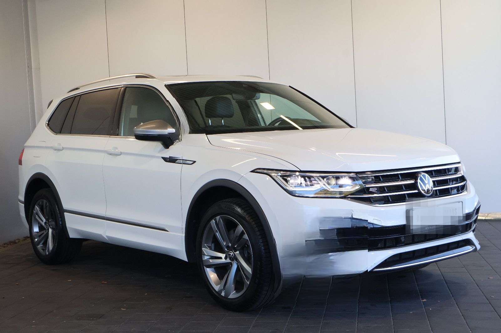 Volkswagen Tiguan Allspace R-Line 2.0 TDI 4M HUD+PANO+AHK foto 3