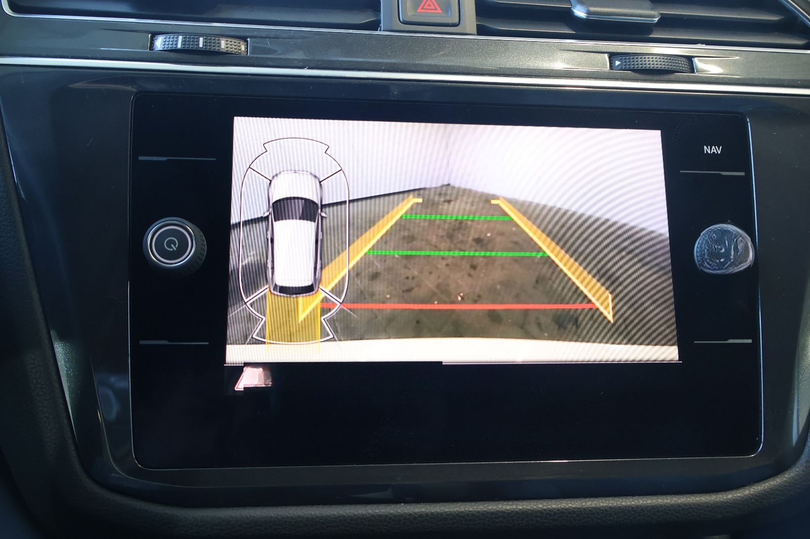 Volkswagen Tiguan Allspace R-Line 2.0 TDI 4M HUD+PANO+AHK foto 9