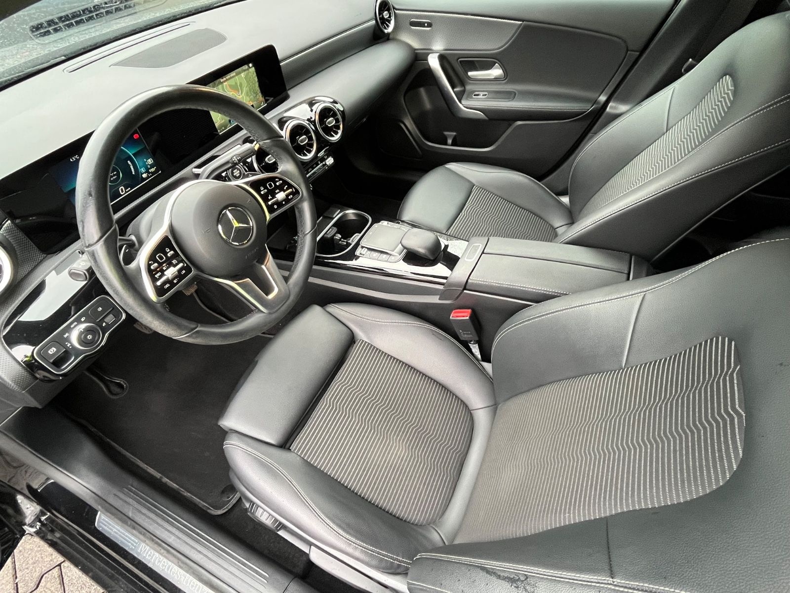 Mercedes-Benz A 250e Progressive LED Night foto 6