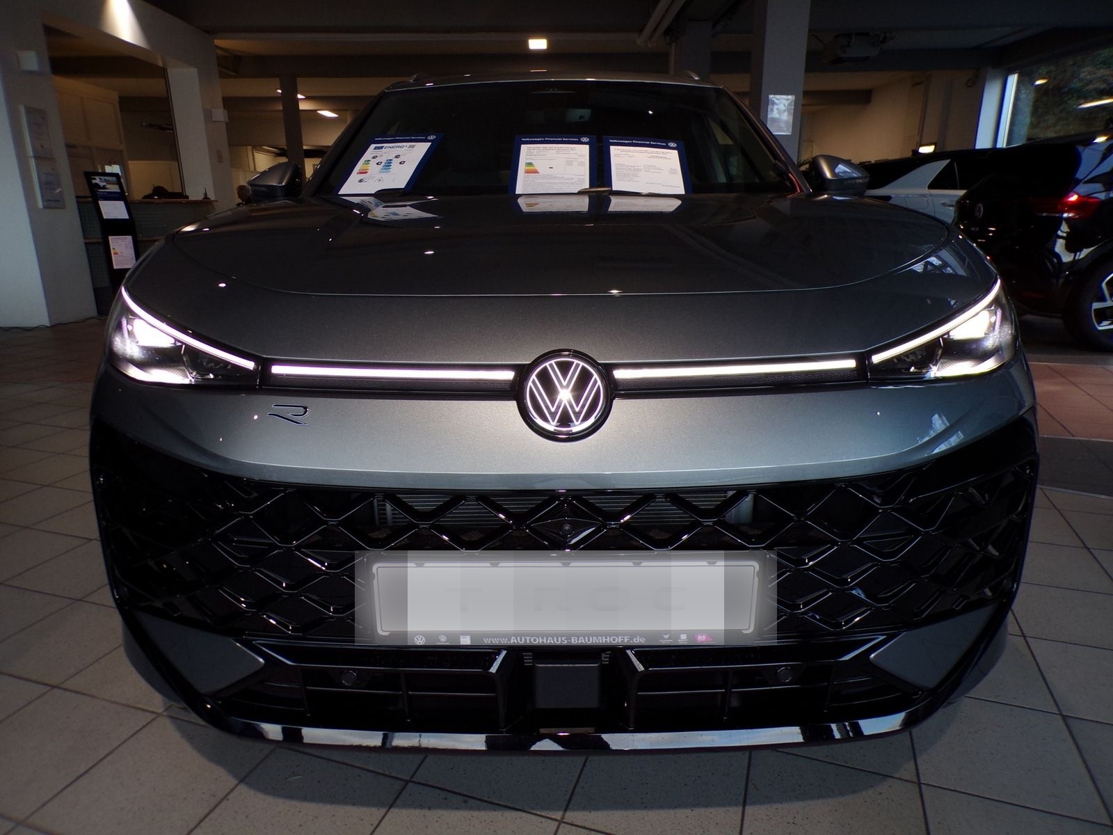 Volkswagen T-ROC 1.5 TSI DSG R-LINE / PANO+MATRIX+HEAD UP foto 4