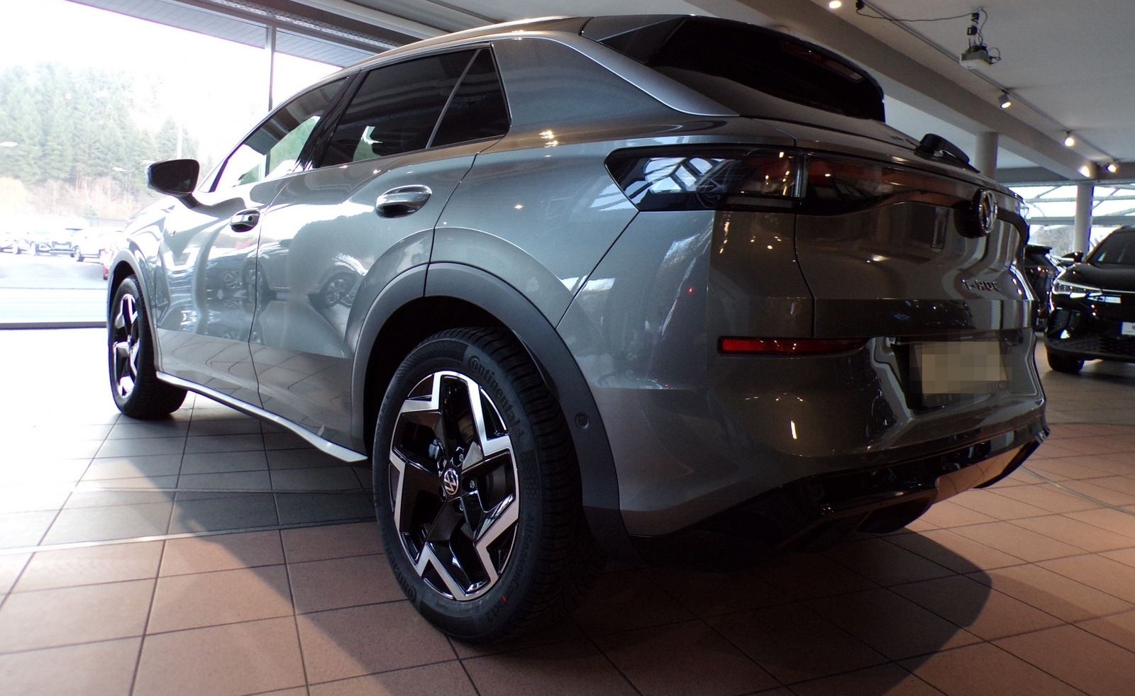 Volkswagen T-ROC 1.5 TSI DSG R-LINE / PANO+MATRIX+HEAD UP foto 7