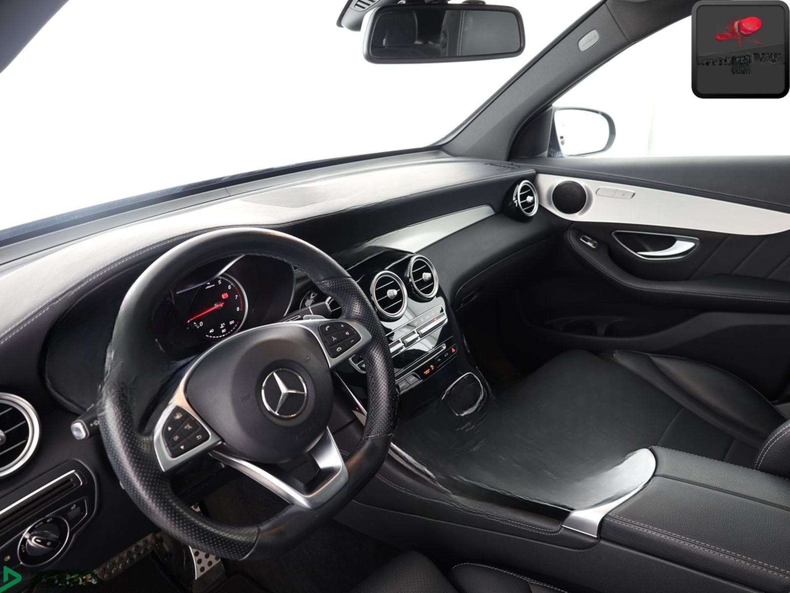 Mercedes-Benz GLC 250 4M AMG STANDHEIZ,KAMERA,PANO,AMBIENTE,SH foto 9