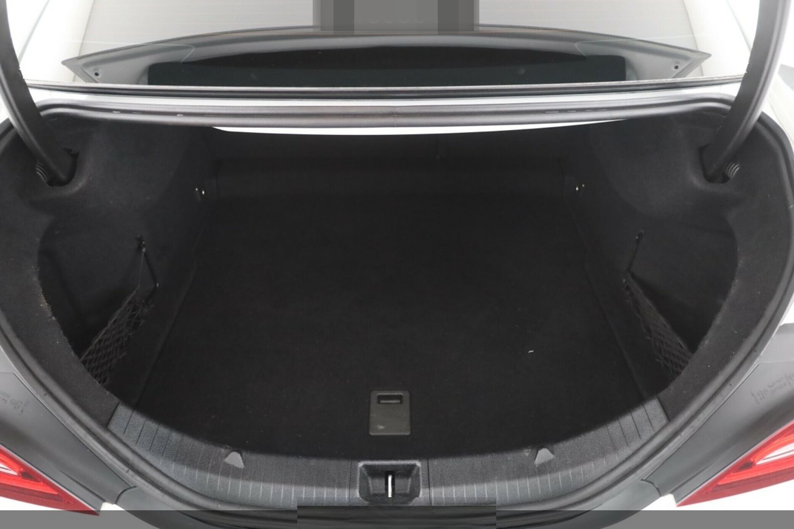 Mercedes-Benz CLA 200 AMG-Line #LED#CAM#GRA#18Zoll#Navi foto 16